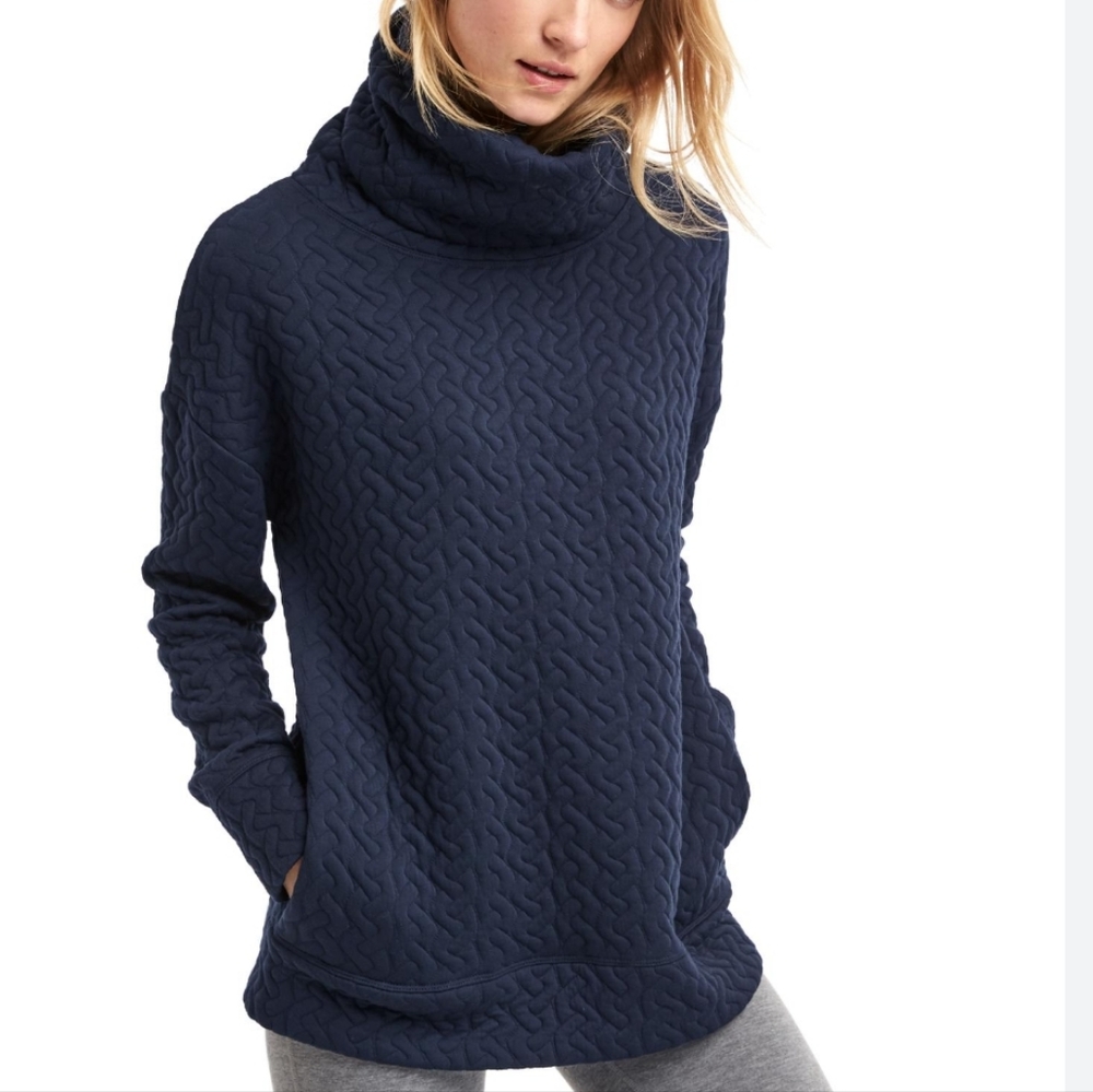 GAP Navy Quilted Cowl Neck Pullover Sweatshirt M NWOT